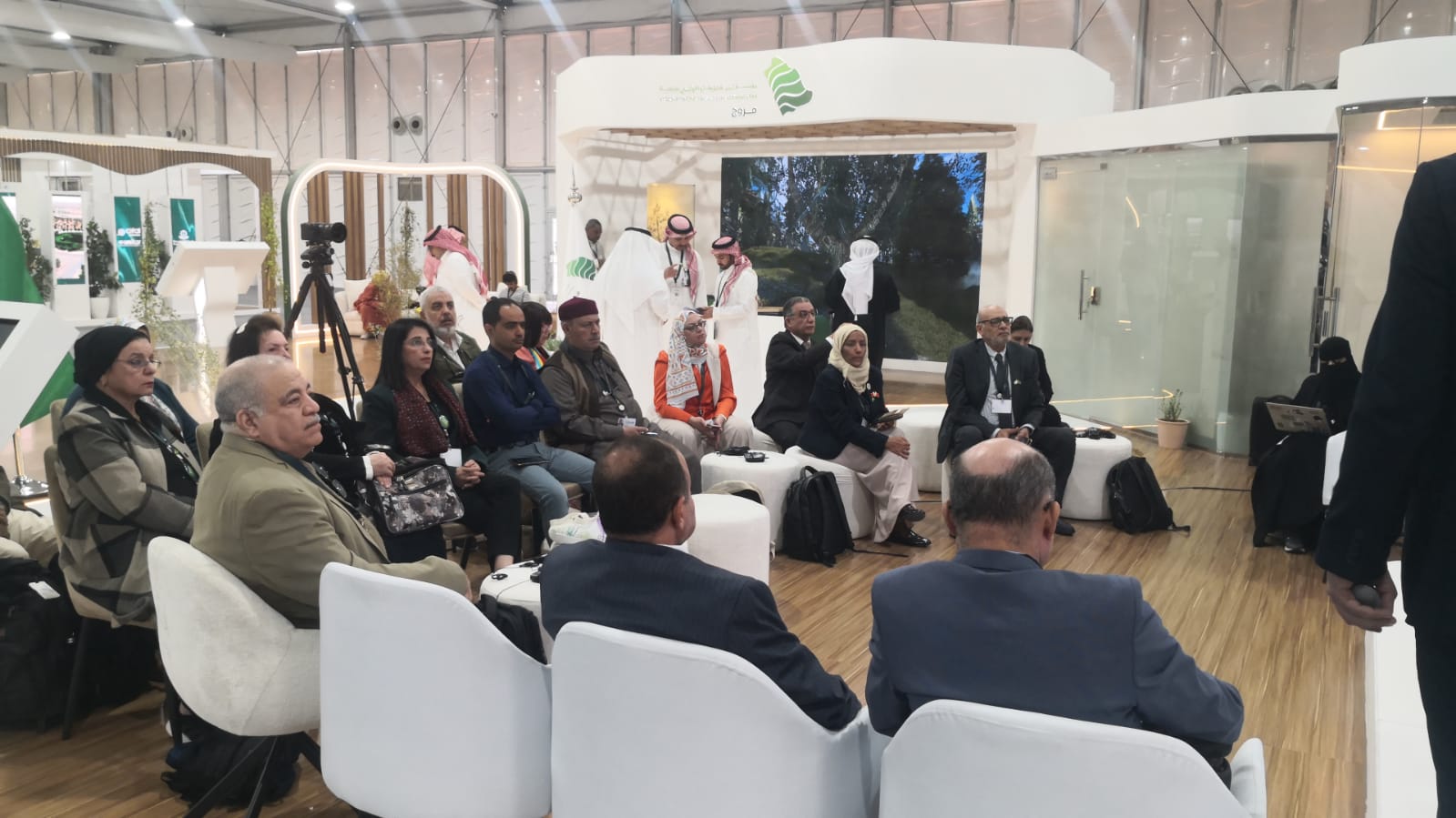 RAED Discusses Modern Technologies for Monitoring and Combating Desertification at COP 16 in Riyadh